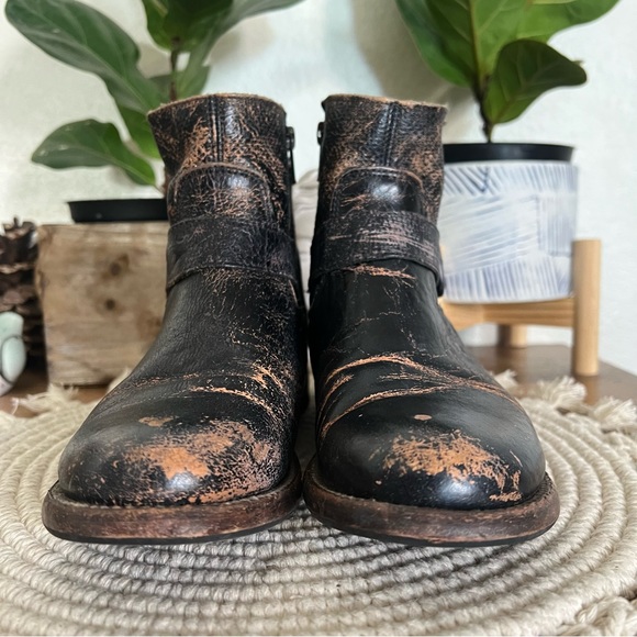 Bed Stu BECCA BLACK LUX Leather Moto Boots Size 7 - Picture 3 of 16